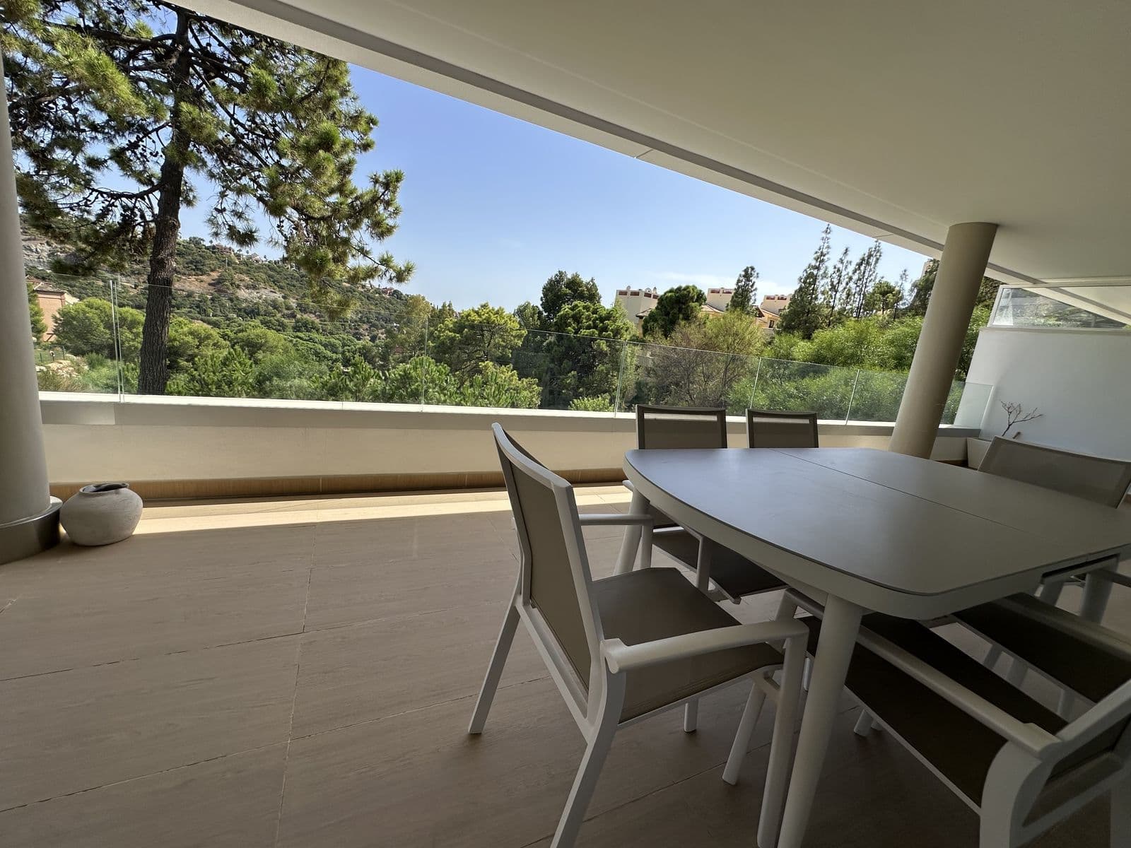 Middle Floor Apartment in Benahavís, Benahavís