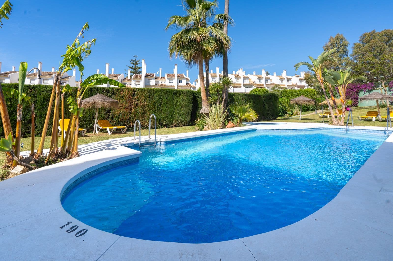 Penthouse in Calahonda, Mijas