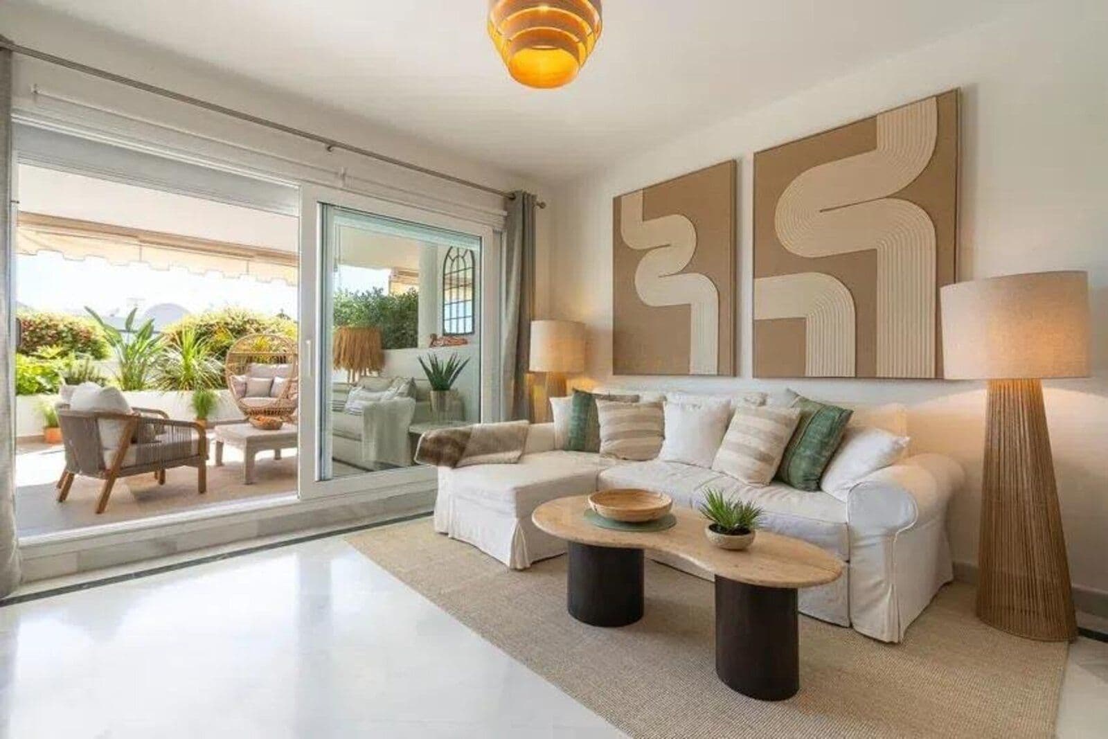 Ground Floor Apartment in Nueva Andalucía, Nueva Andalucía
