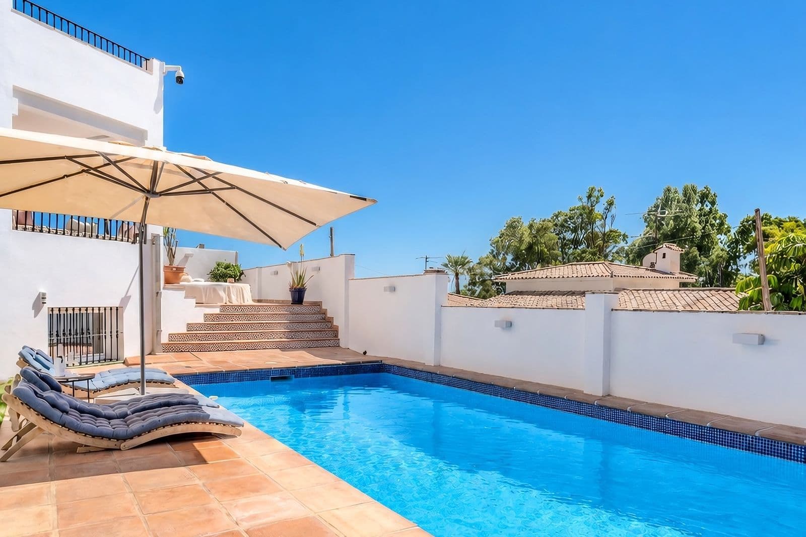 Detached Villa in Nueva Andalucía, Nueva Andalucía