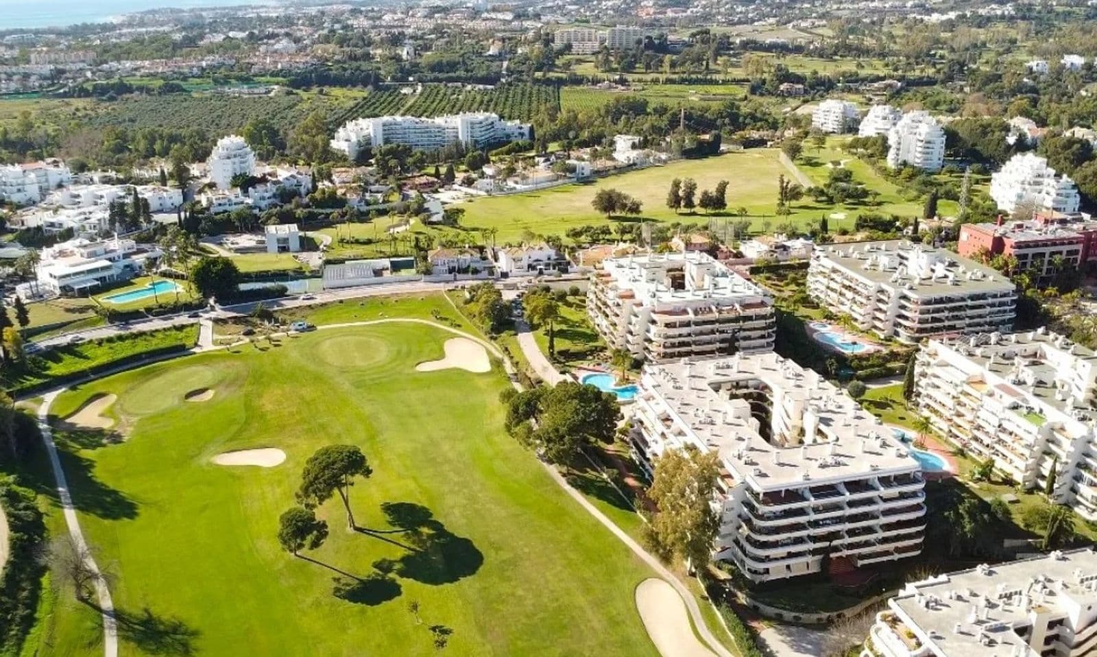 Middle Floor Apartment in Guadalmina Alta, Marbella