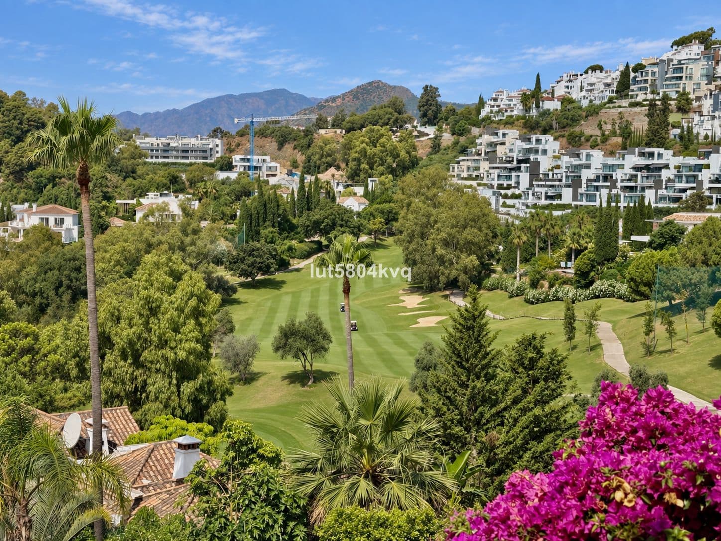 Ground Floor Apartment in La Quinta, Benahavís