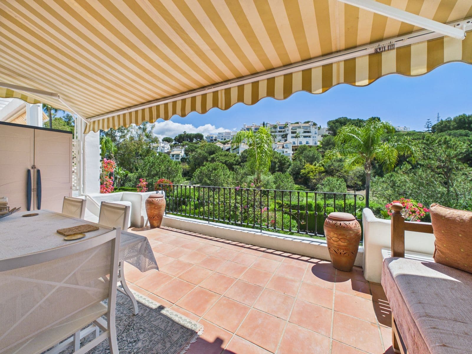 Penthouse Duplex in Benahavís, Benahavís