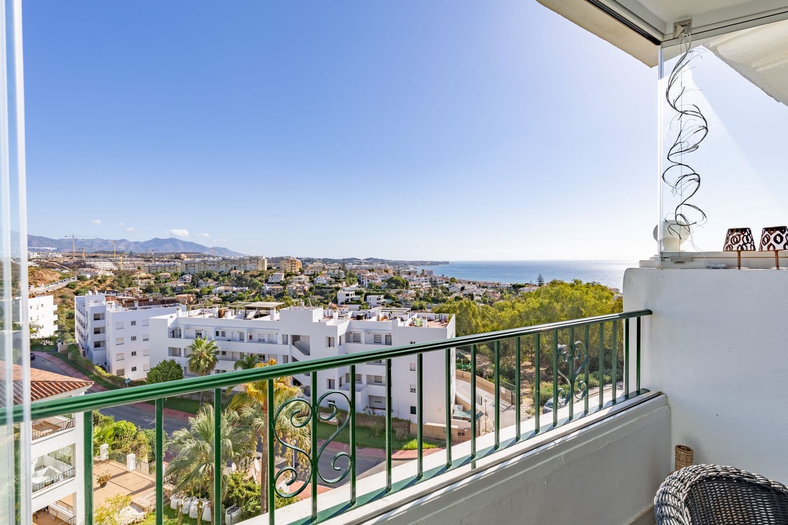 Middle Floor Apartment in La Cala de Mijas, Mijas