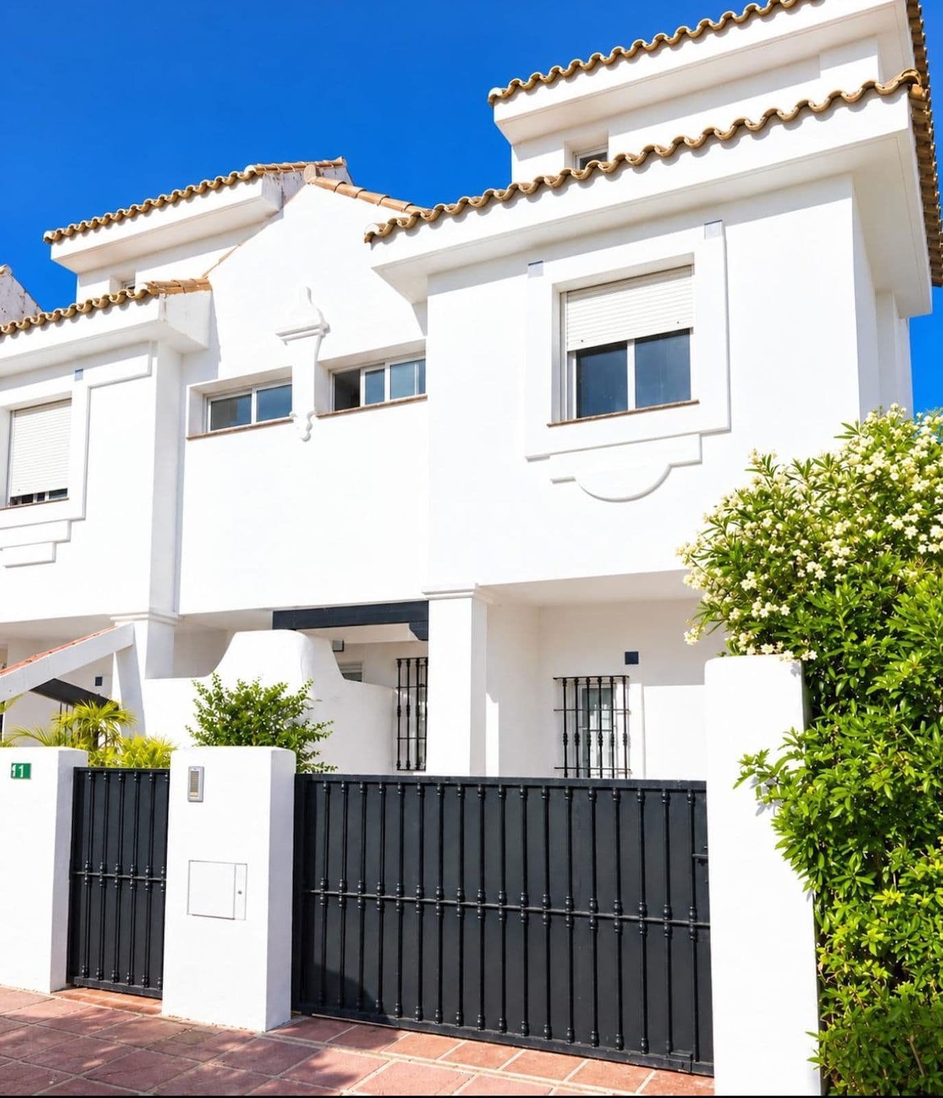 Townhouse in Nueva Andalucía, Nueva Andalucía