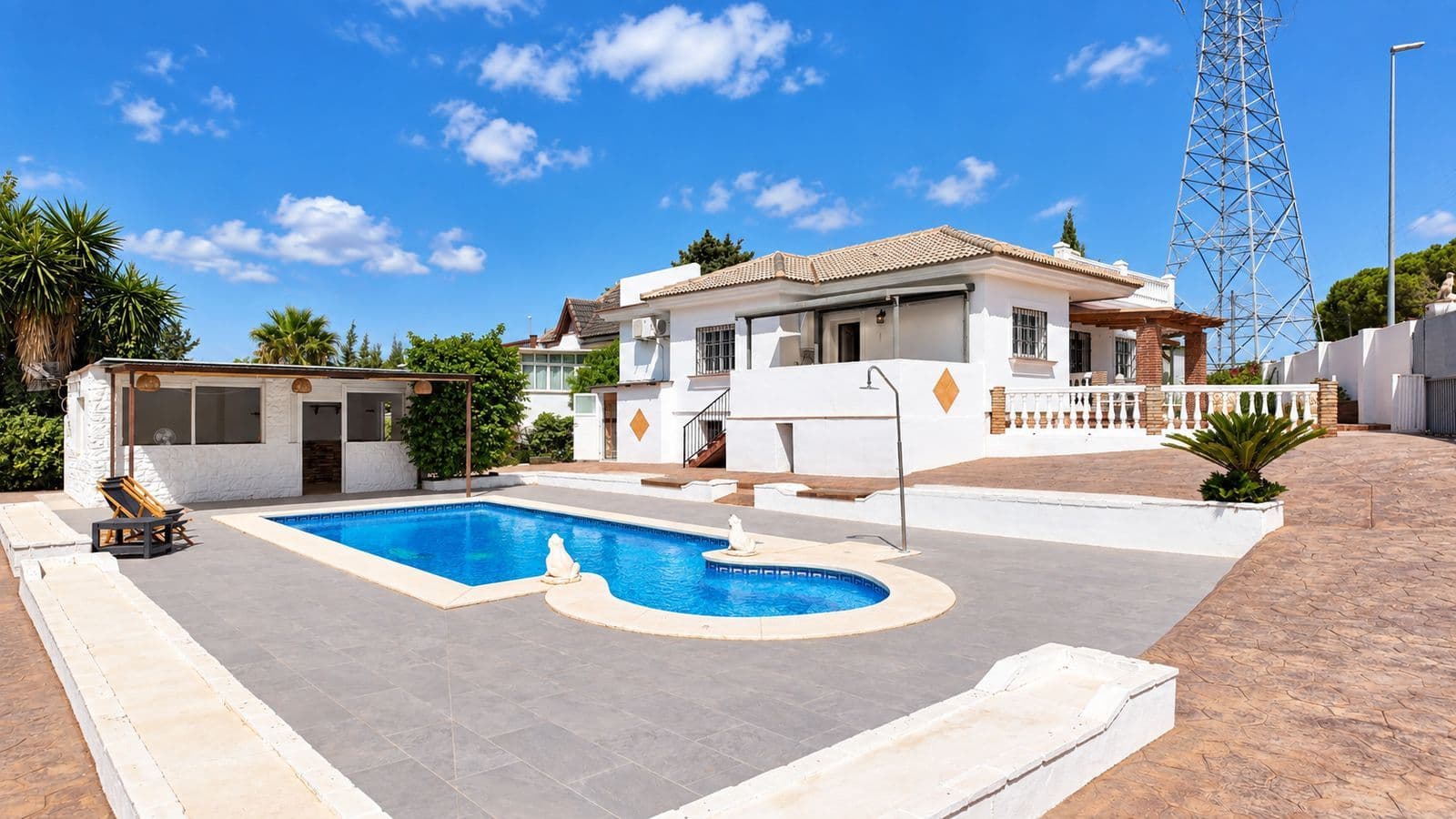 Detached Villa in Alhaurín de la Torre, Alhaurín de la Torre
