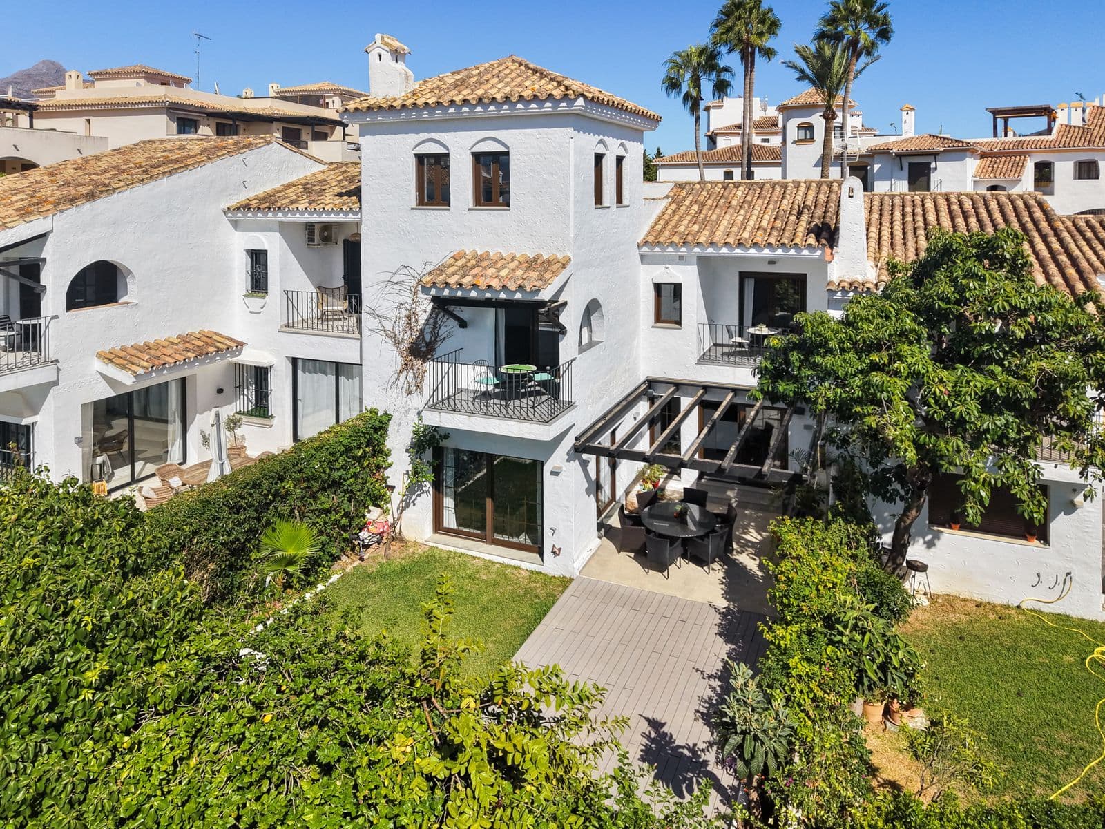 Townhouse in Nueva Andalucía, Nueva Andalucía