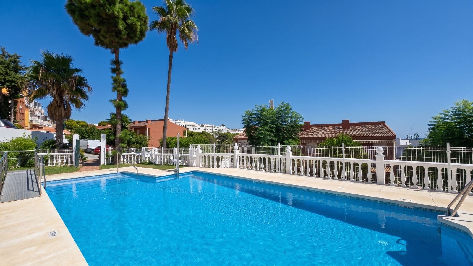 Duplex in La Carihuela, Torremolinos