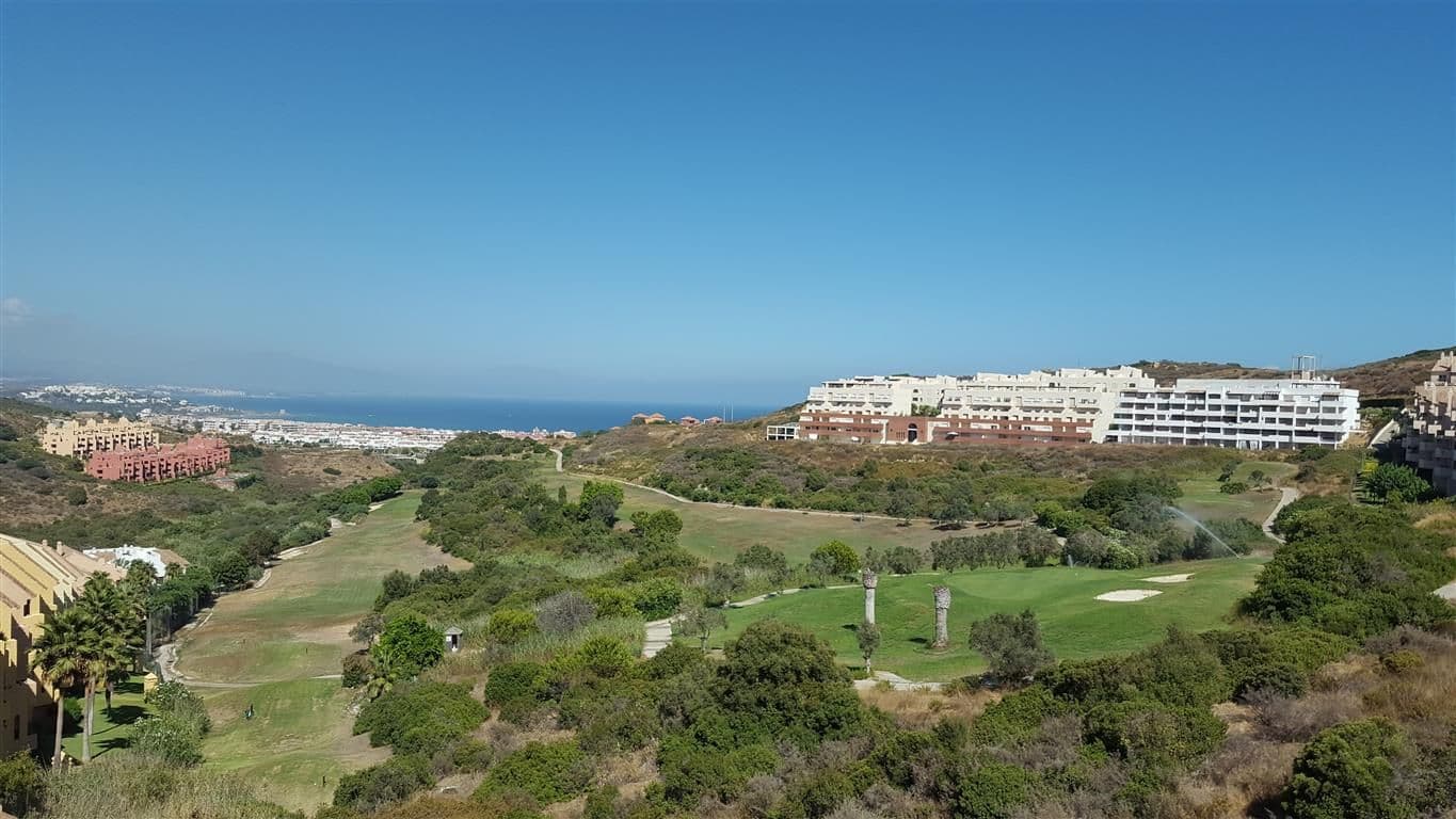 Penthouse in La Duquesa, Manilva