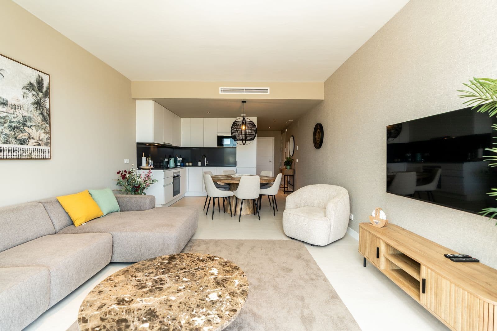 Middle Floor Apartment in Mijas Costa, Mijas