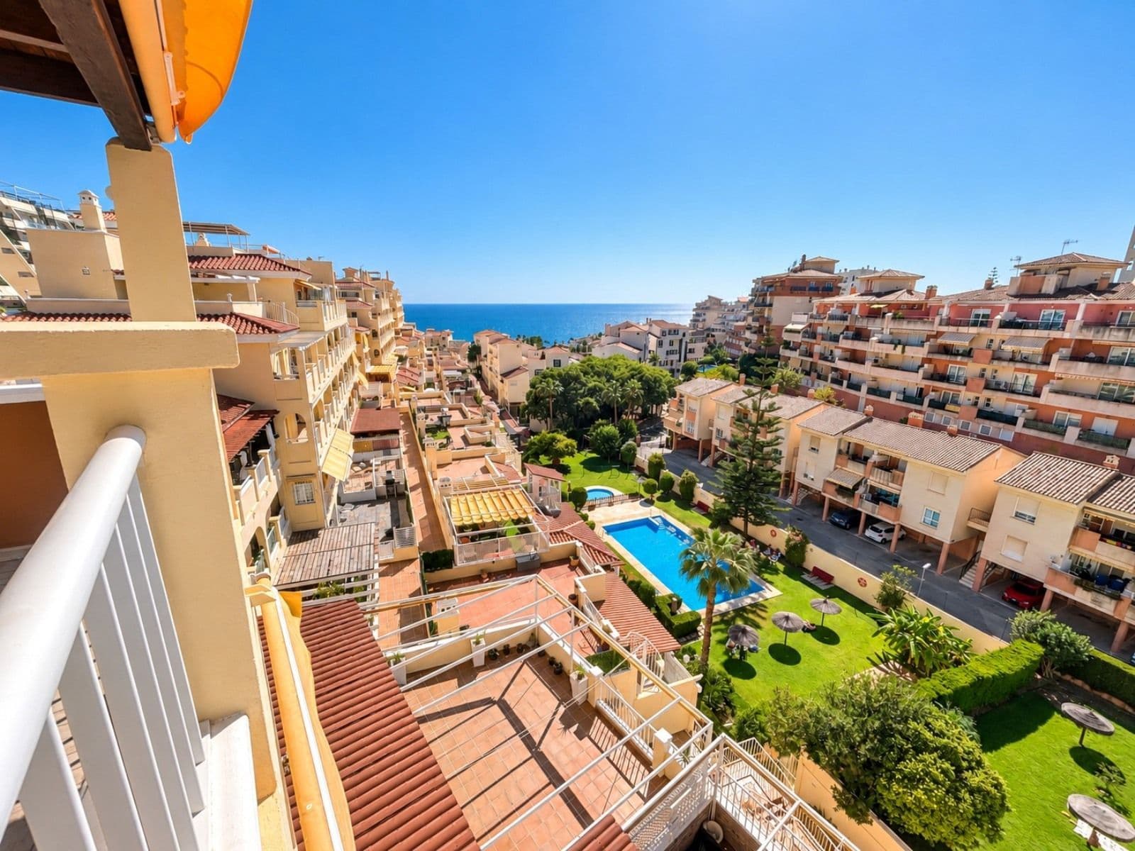 Penthouse Duplex in Benalmadena, Benalmádena