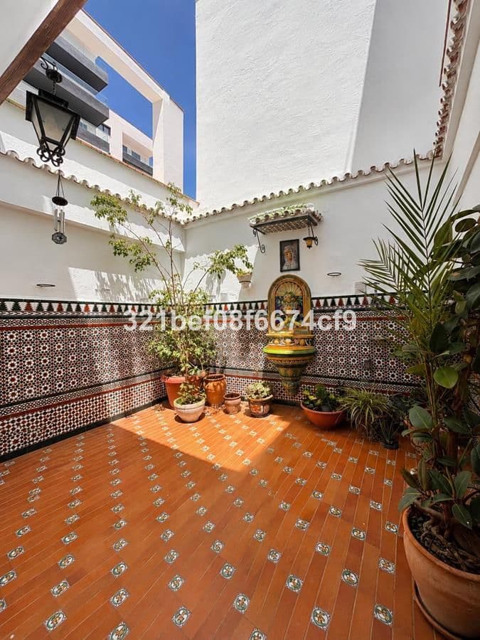 Ground Floor Apartment in Málaga, Centro, Málaga