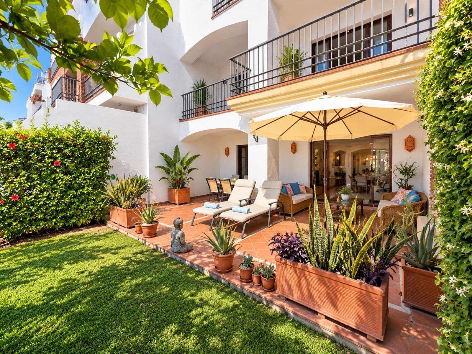 Ground Floor Apartment in Los Arqueros, Benahavís