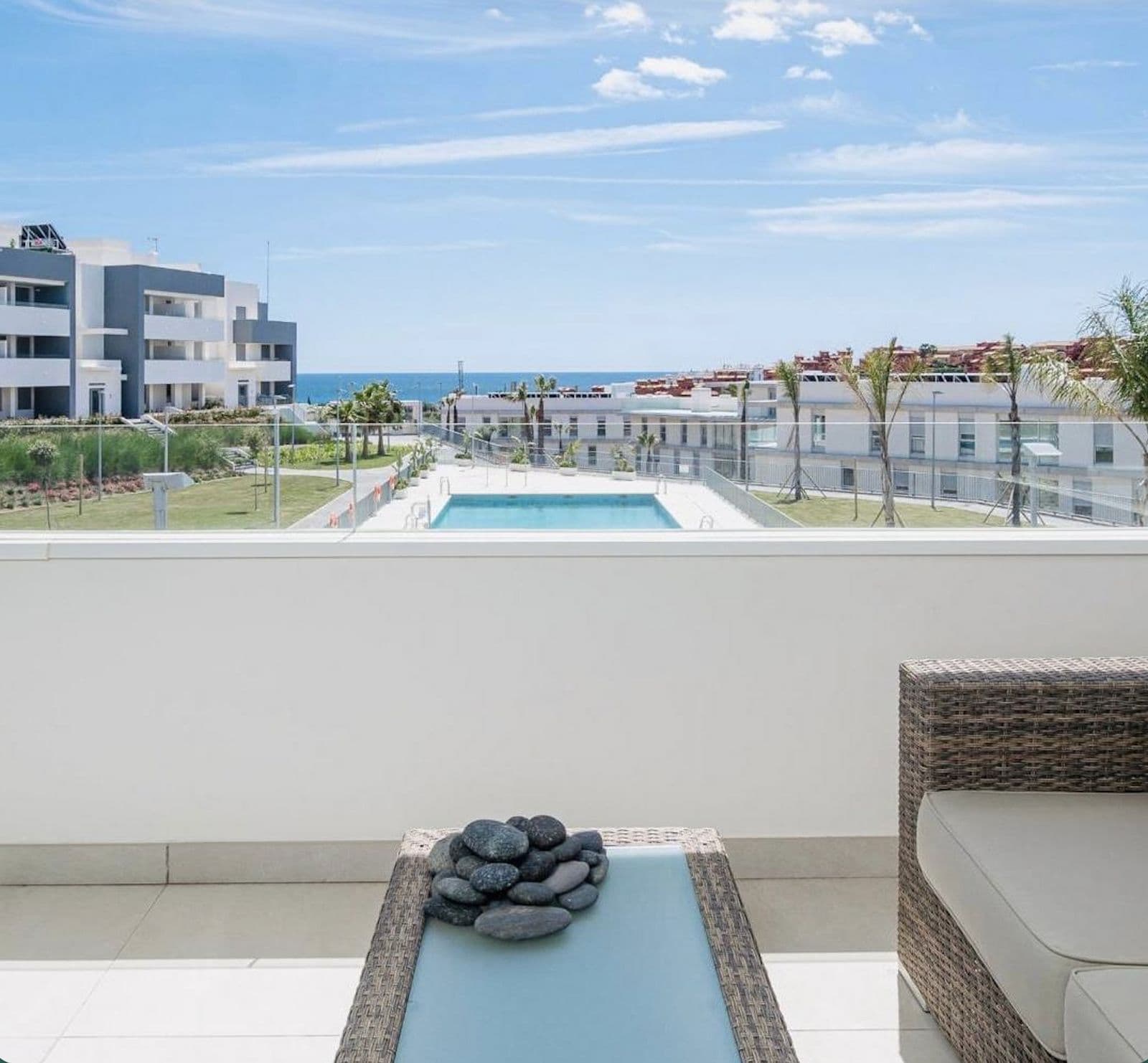 Middle Floor Apartment in Estepona, Estepona