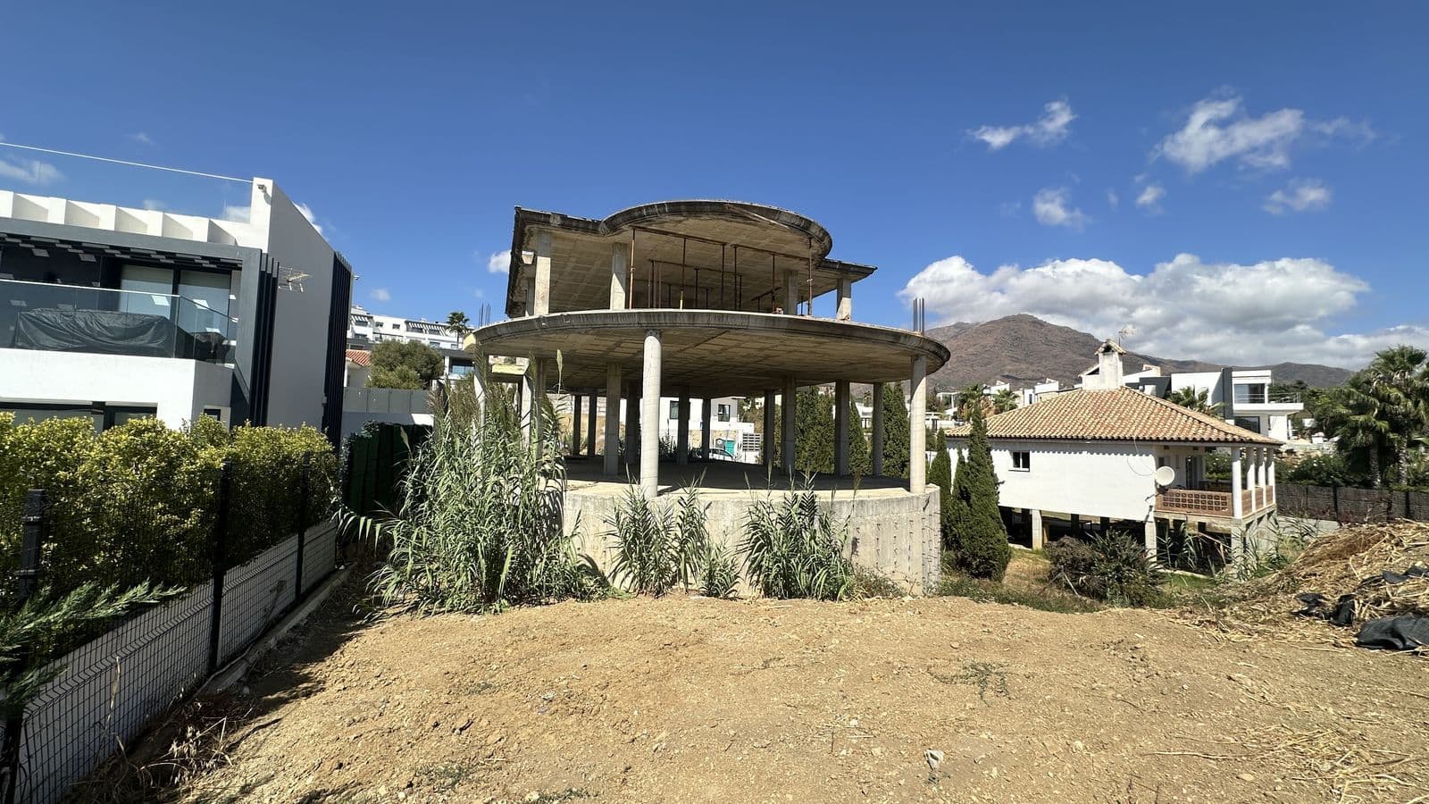 Detached Villa in Valle Romano, Estepona