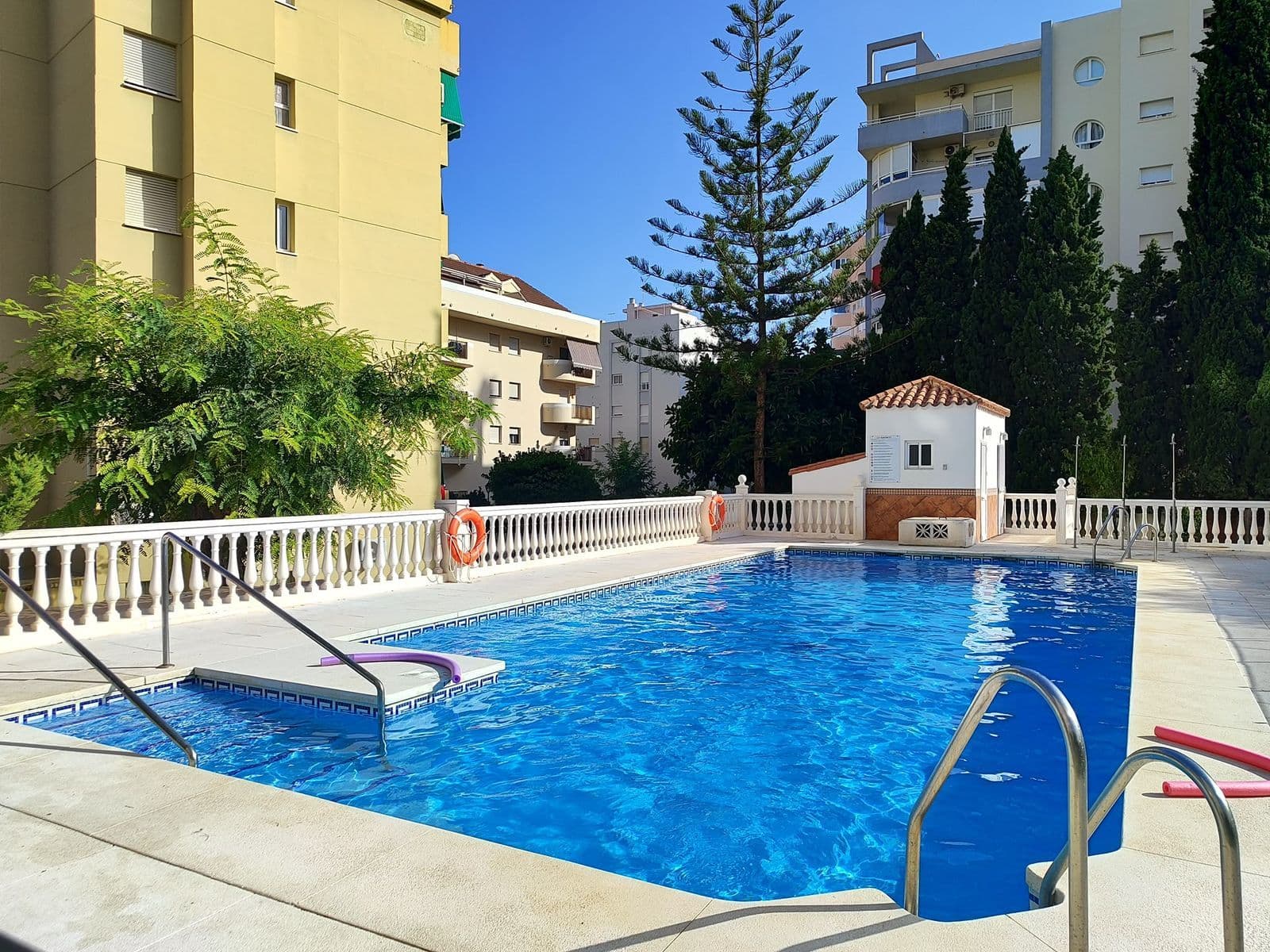 Middle Floor Apartment in Fuengirola, Fuengirola