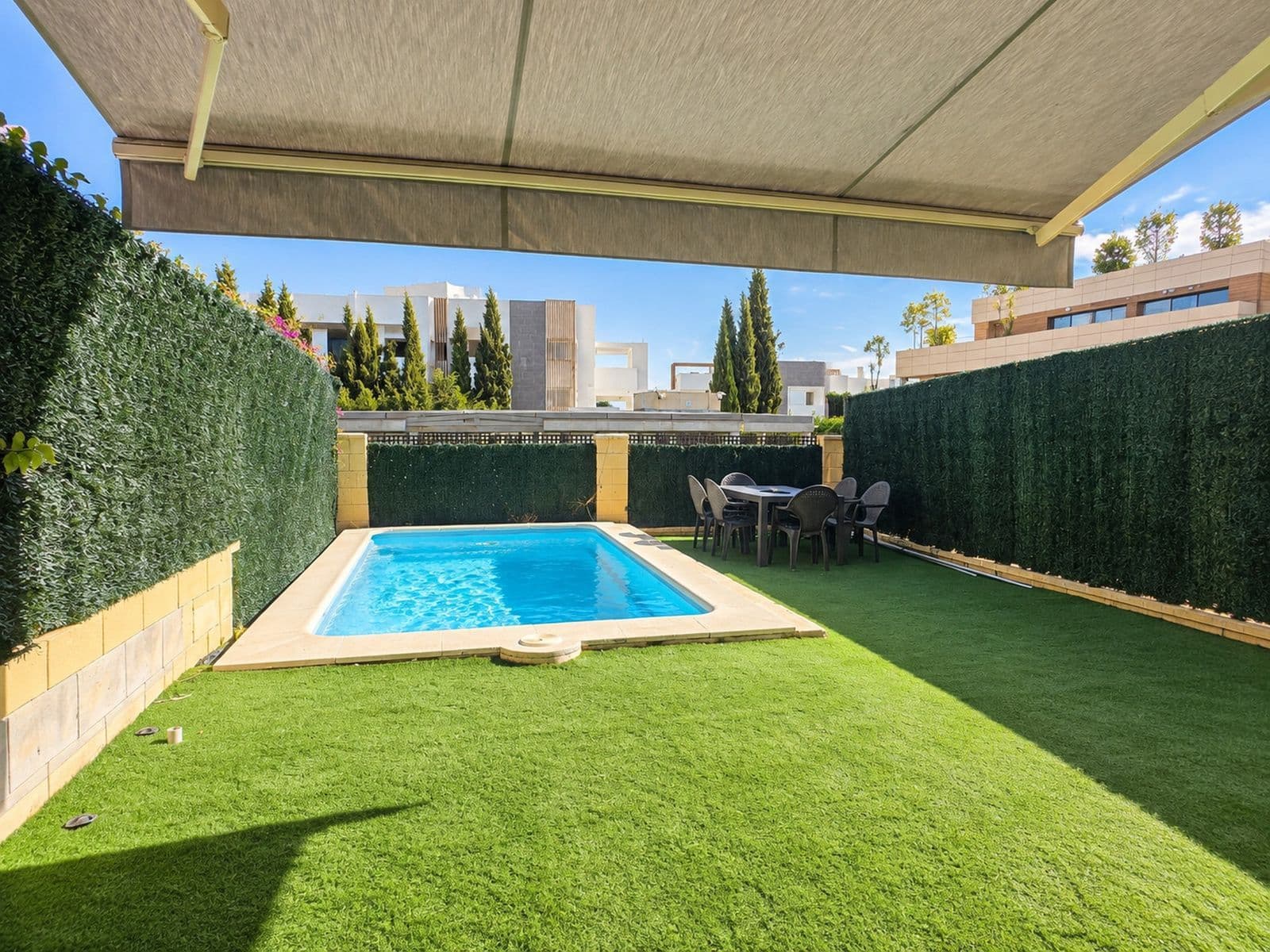 Townhouse in Cancelada, Estepona