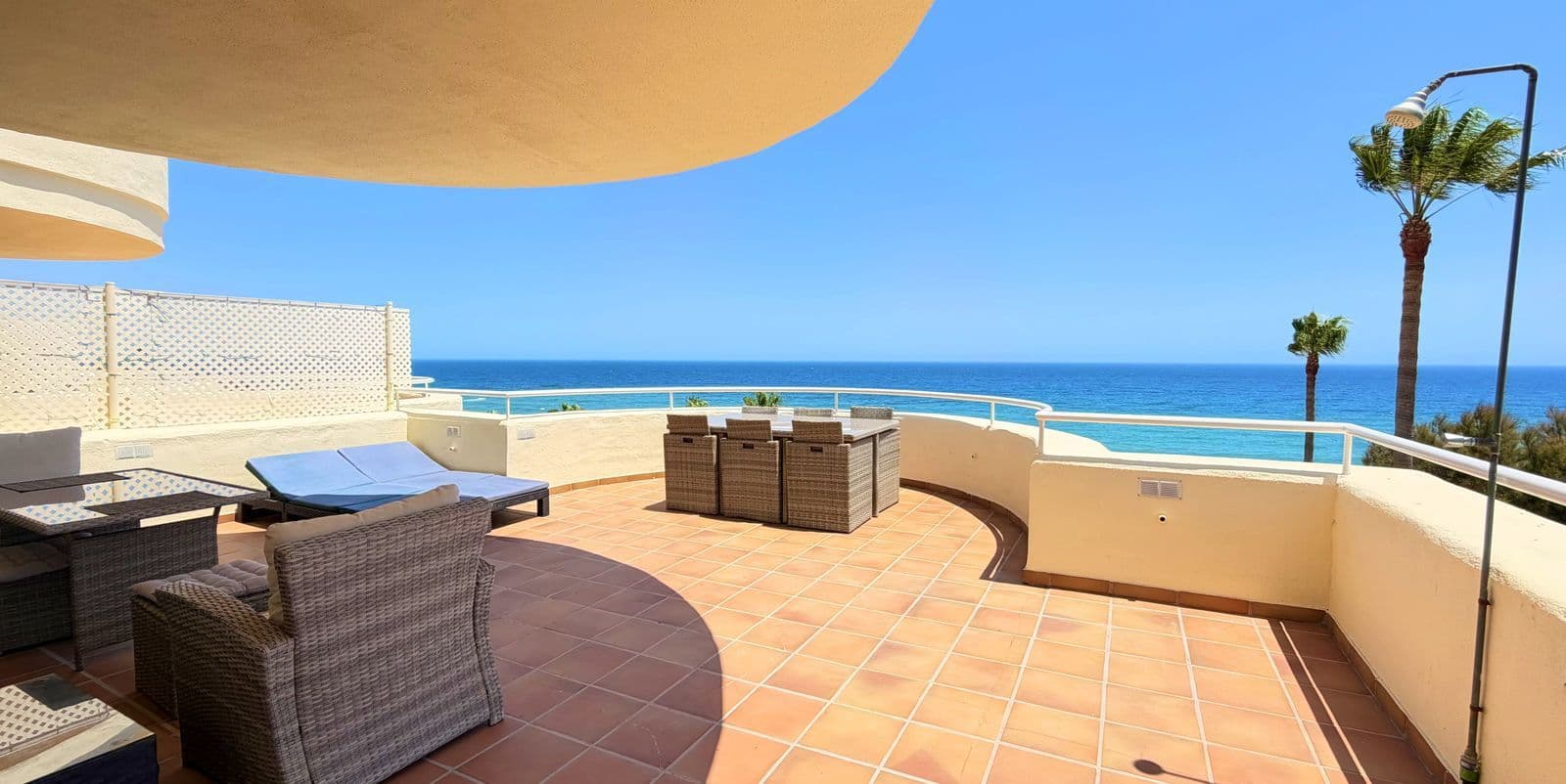 Penthouse in Estepona, Estepona