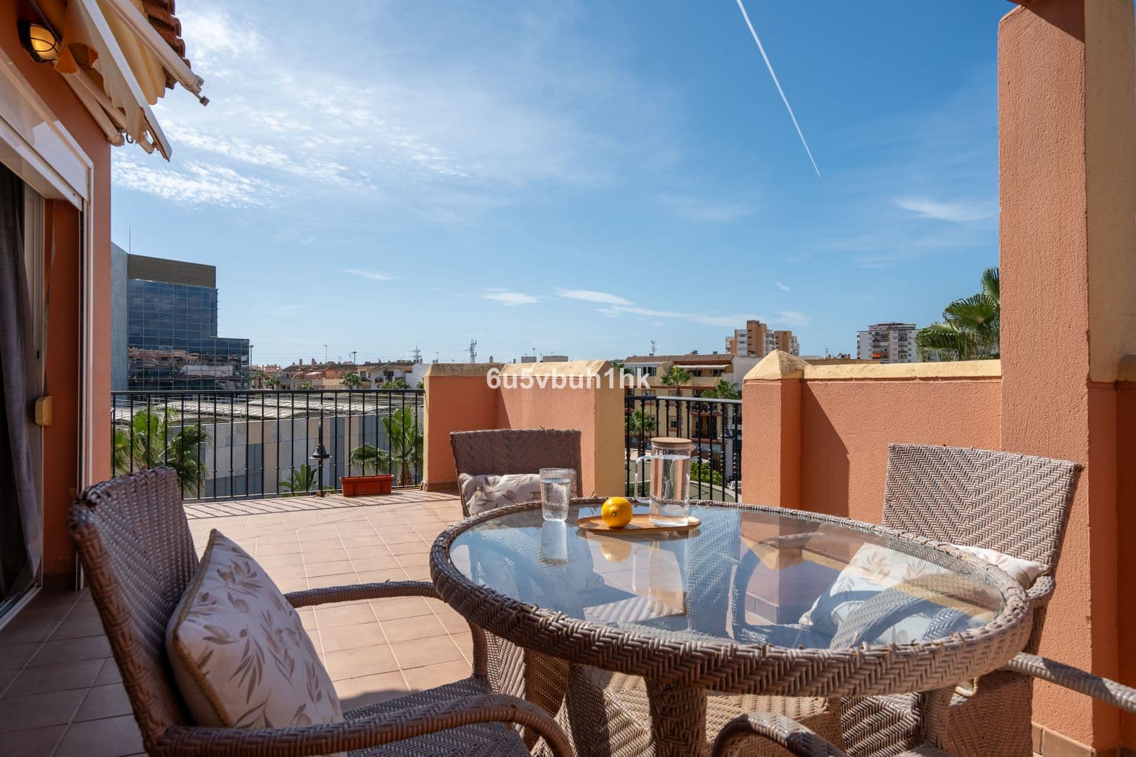 Penthouse in Las Lagunas, Fuengirola