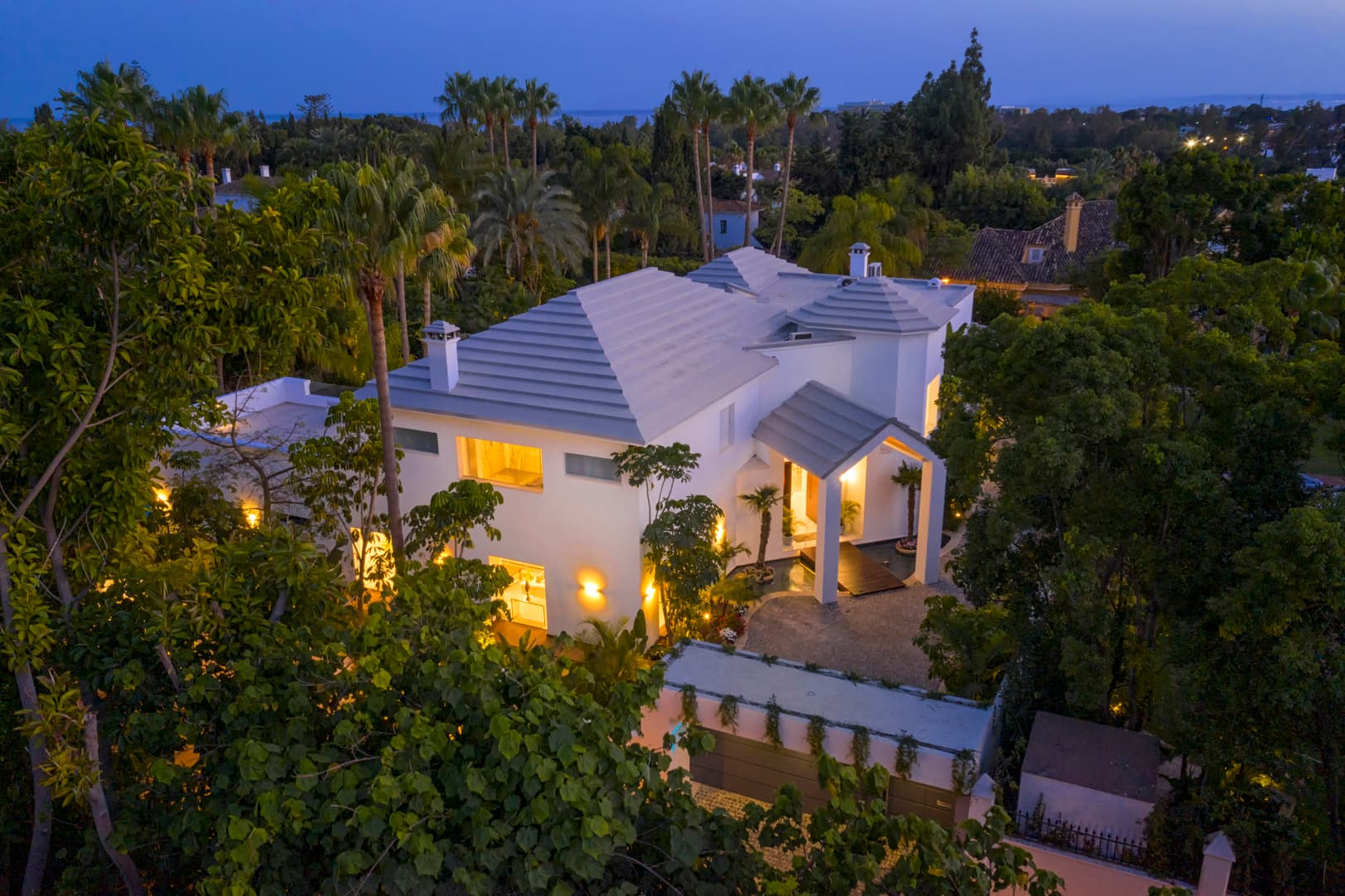 Villa Zebra, 11