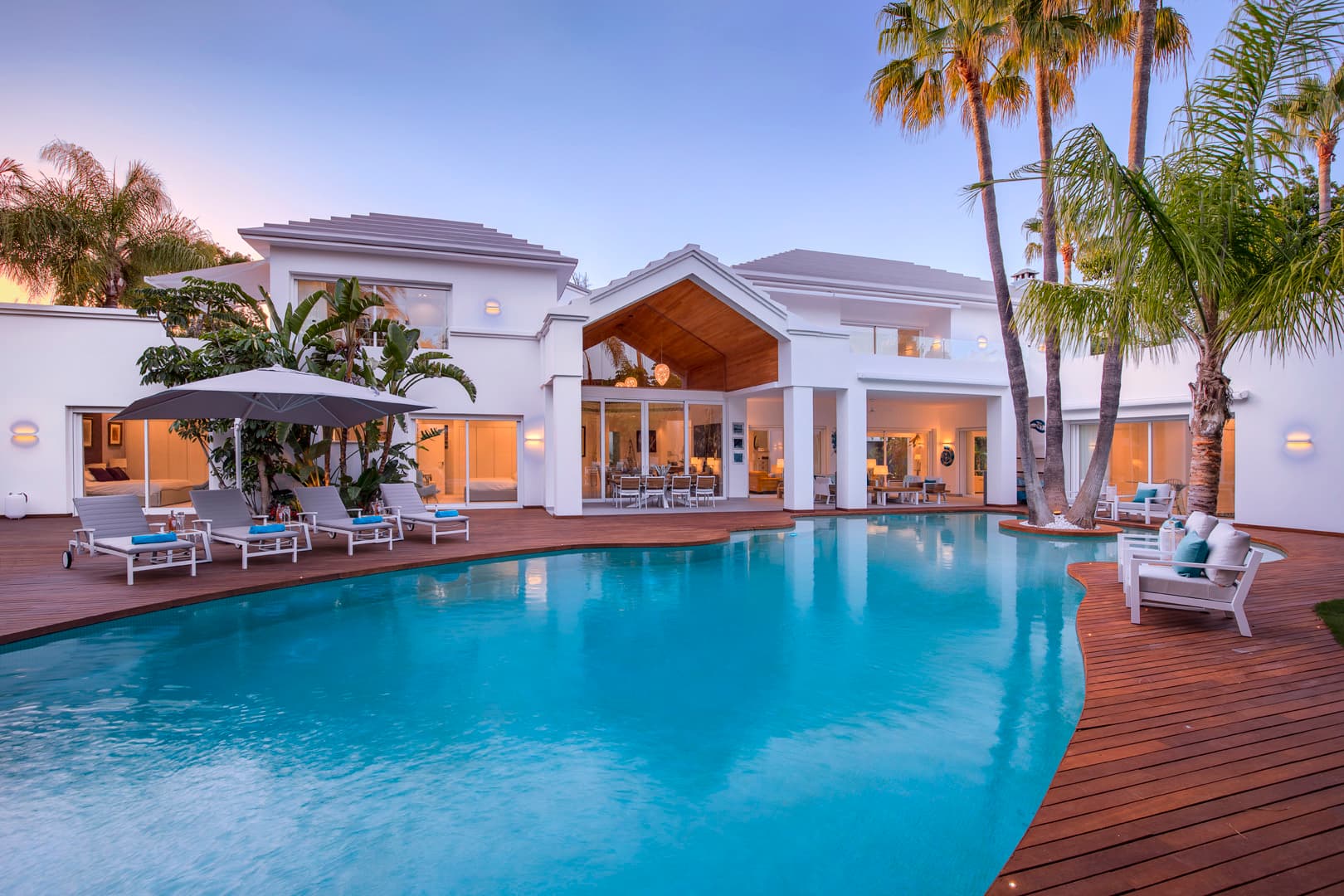 Villa Zebra, 2