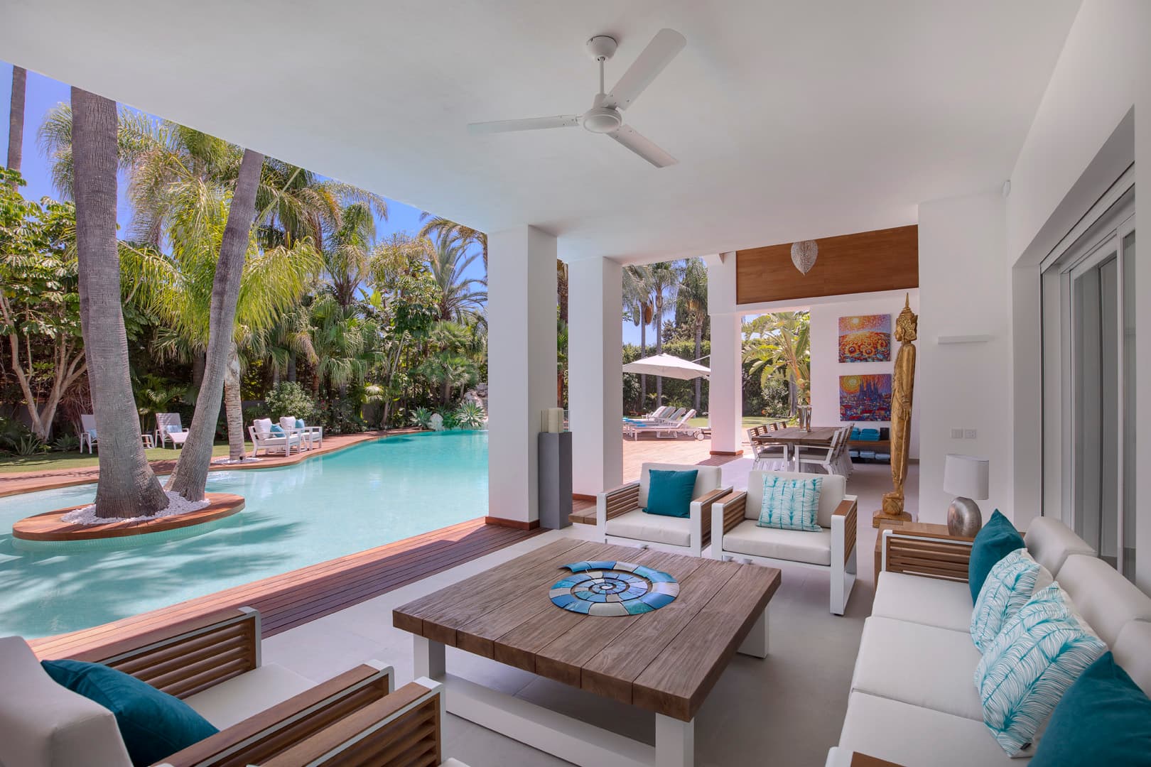 Villa Zebra, 29