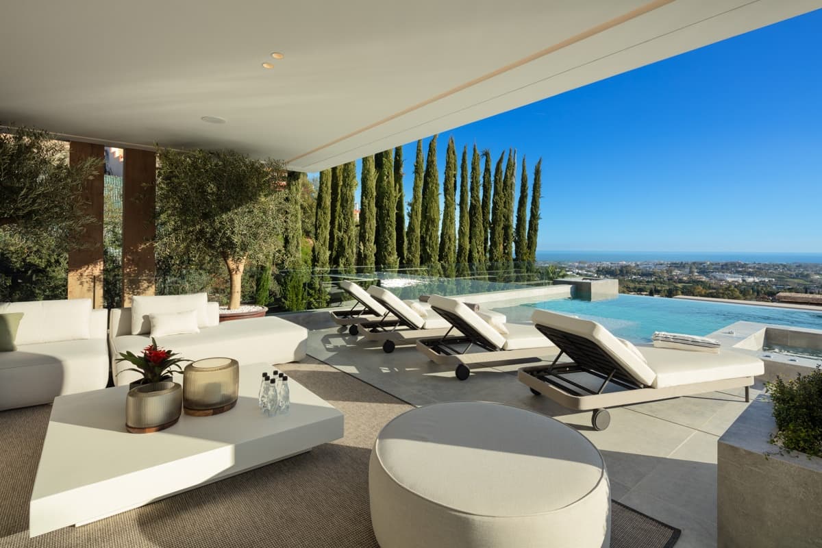 Luxury Villa with Panoramic Sea View in La Quinta, 4