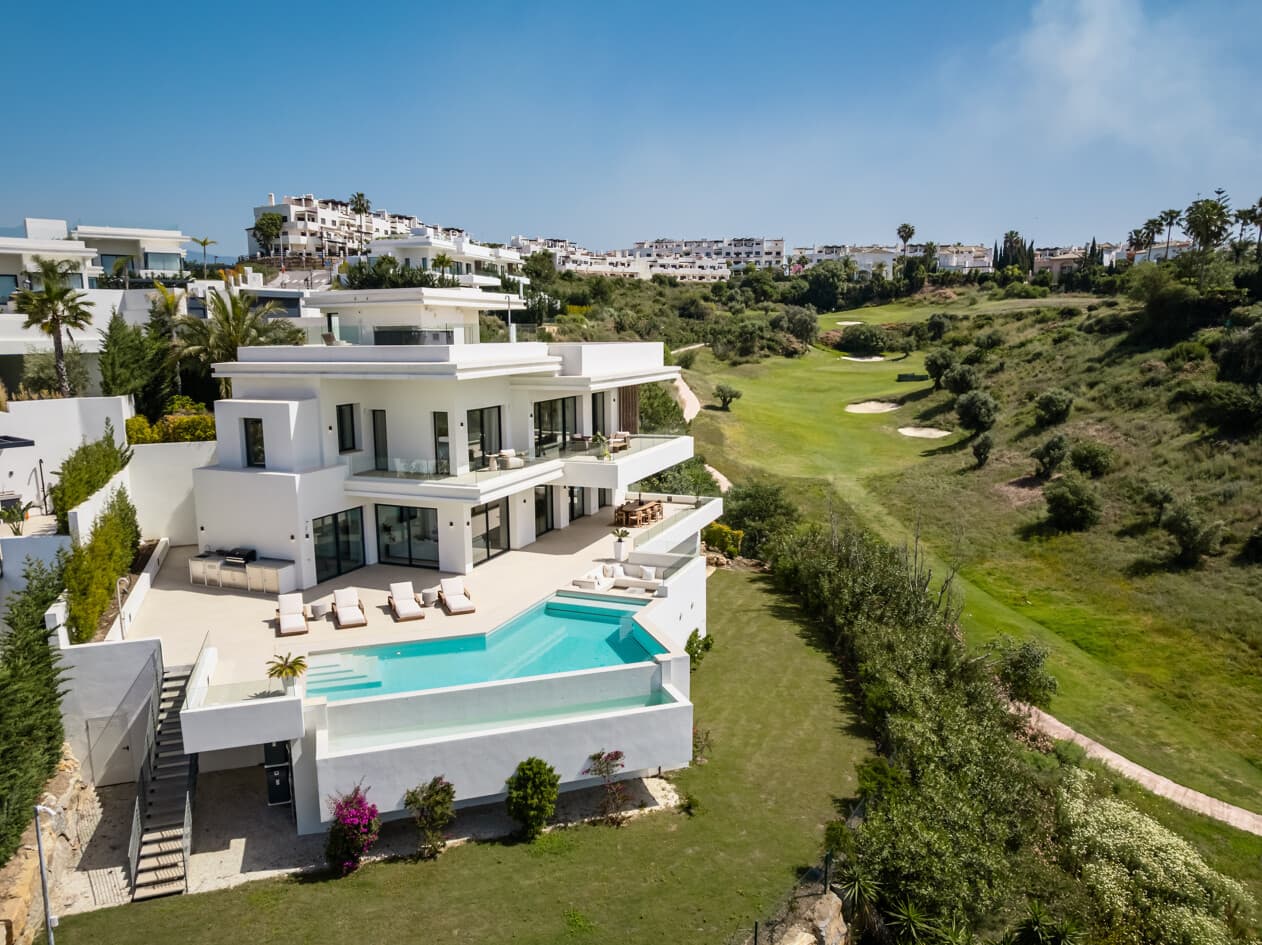 Villa Three, Estepona