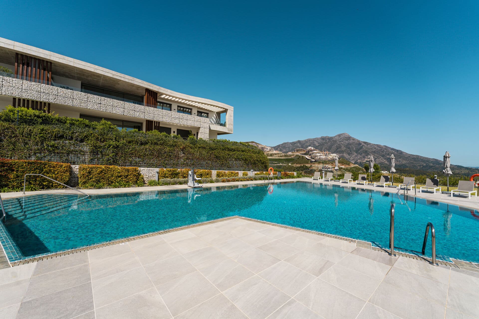 Penthouse Lina 40